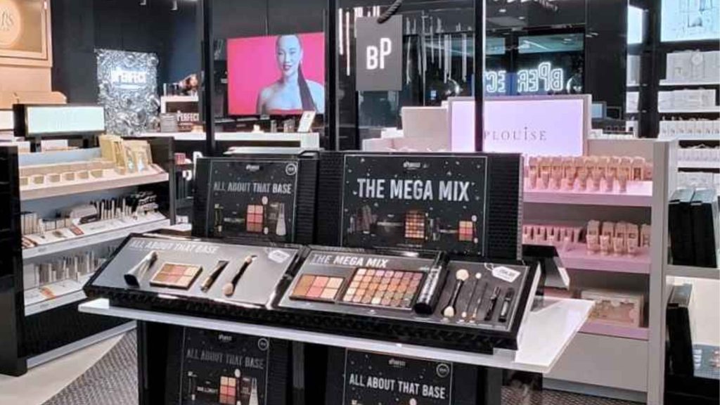 Counter top displays additions (1)